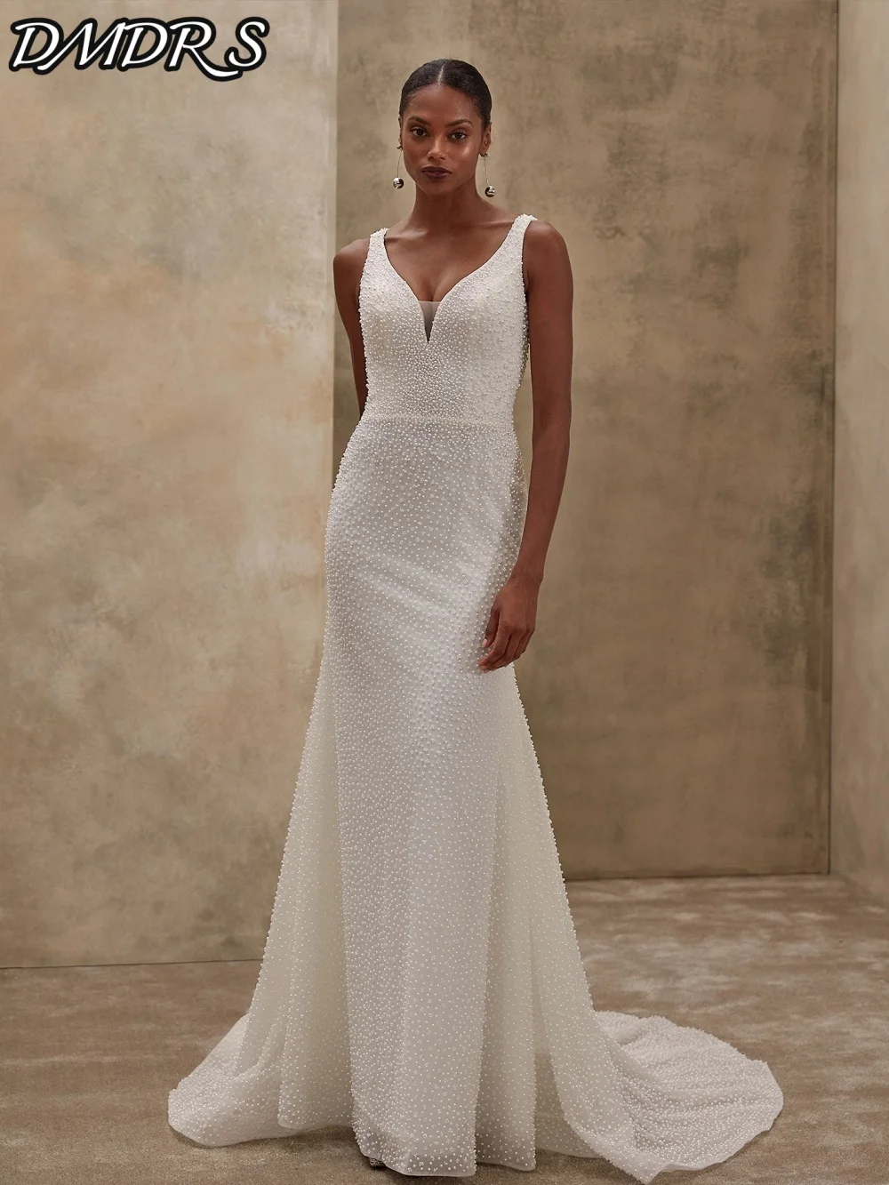 

Sexy Sleeveless Wedding Dresses Charming Deep V-Neck Bridal Gowns Stylish A-Line Floor-Length Wedding Gowns Vestidos De Novia
