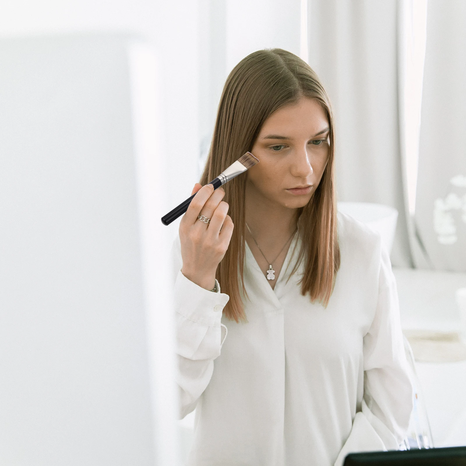 ファンデーションメイクブラシ 濃密な柔らかい毛 毎日のプロフェッショナル使用 女性化粧品ブラシセット