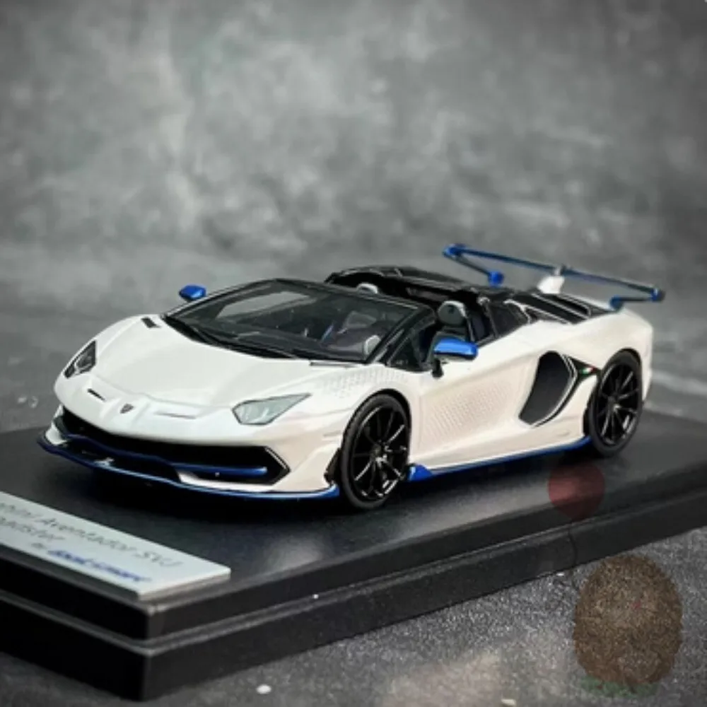 

Looksmart 1/43 Lamborghini Aventador SVJ convertible Resin Diecast Model Car Toy