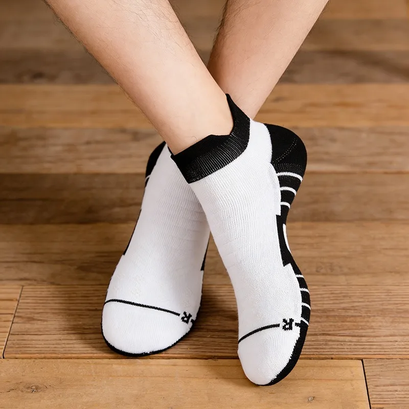 2 زوج منشفة أسفل جوارب رياضية أنبوب قصير الرجال الجوارب تشغيل الجوارب المضادة للبكتيريا امتصاص العرق عدم الانزلاق تنفس