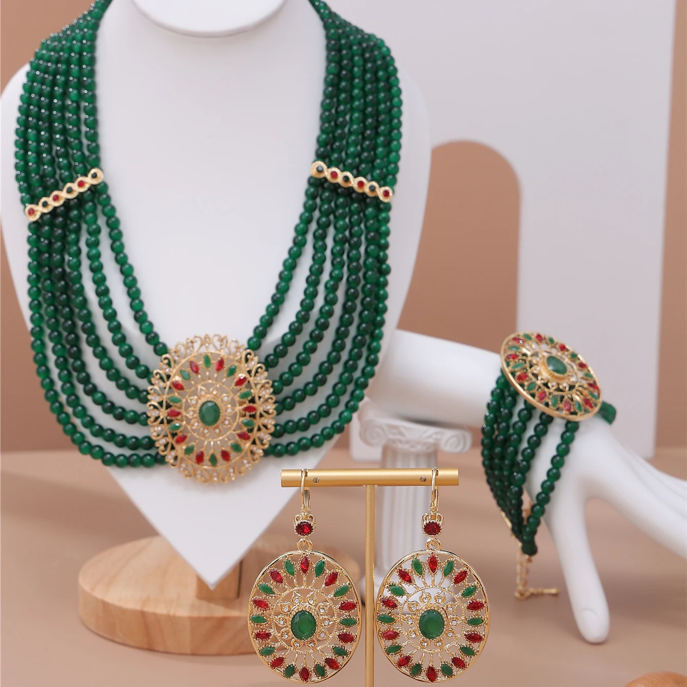 

Luxurious Handmade Bead Set For Women Wedding With Decorative Necklace Earrings Bracelet 3 Piece Set Of Cut-Out Jewelry