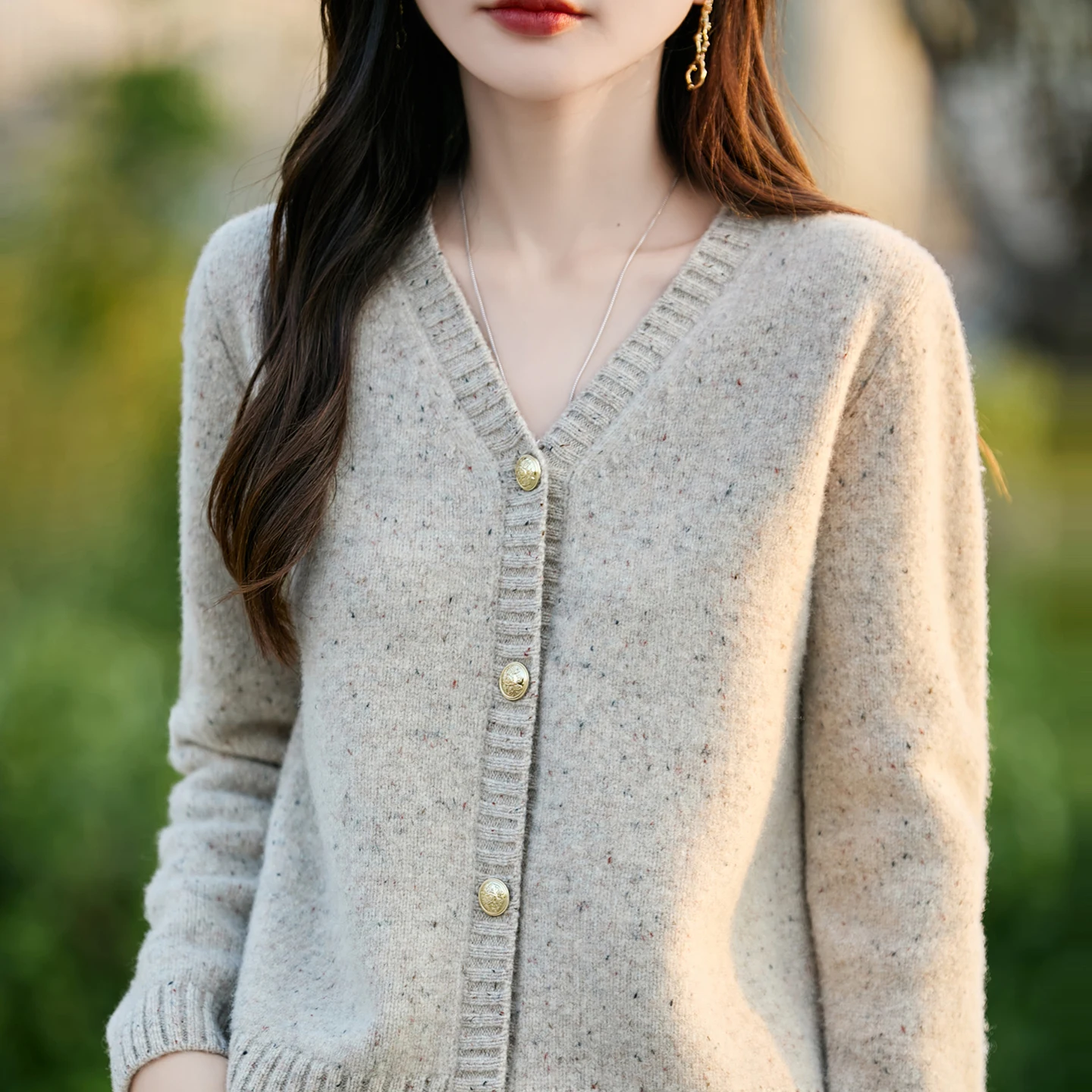 Yarn color matching 100% pure wool knitted cardigan V-neck long sleeve loose casual Joker short padded coat