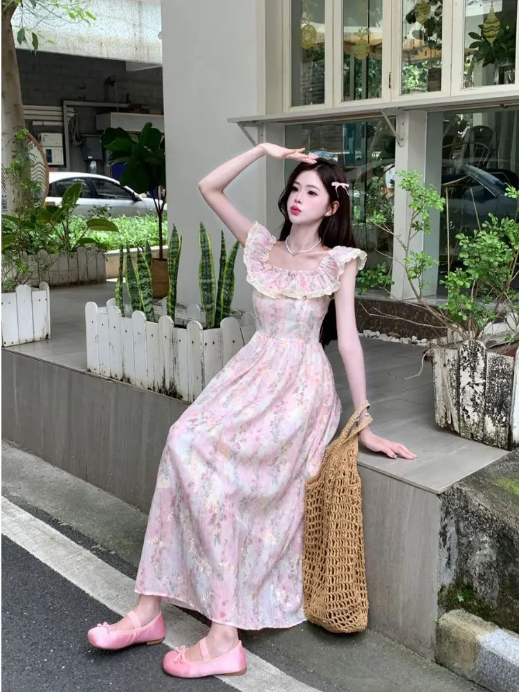 

Beautiful Lace Square Neck Small Flying Sleeve Floral Dress with Temperament Waist-hugging and Slimming A-line Long Skirt