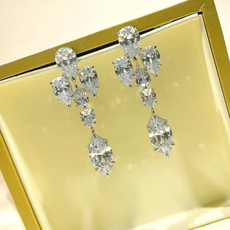 

Fashionable and Luxury Water Drop High Carbon Diamond Style s925 Sterling Silver Inlaid Earrings Light Luxury Wedding Jewelry