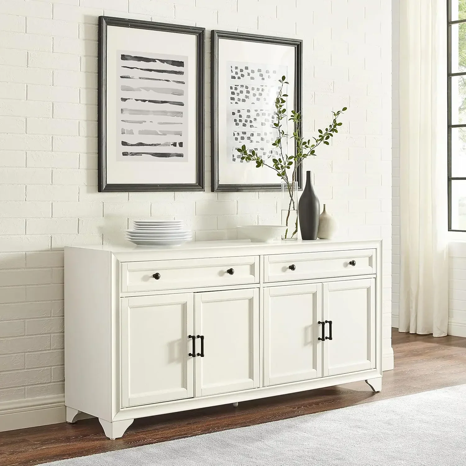 

Tara Sideboard, Distressed White