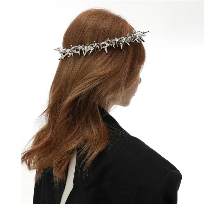 

Cool and Exquisite Gothic Metal Thorn Crown Anniversary Gift Headwear Birthday Gift Valentine's Gift Commemorative Gifts Jewelry