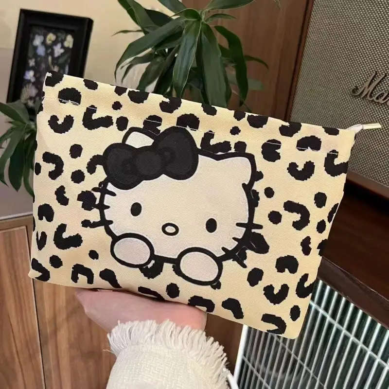 �y�Z�[�����z���킢���T�����I�n���[�L�e�B��e�ʏ����̉��ϕi�o�b�O�P�[�X���[�܃W�b�p�[�t���������s�N���b�`�o�b�O�n���h�o�b�O