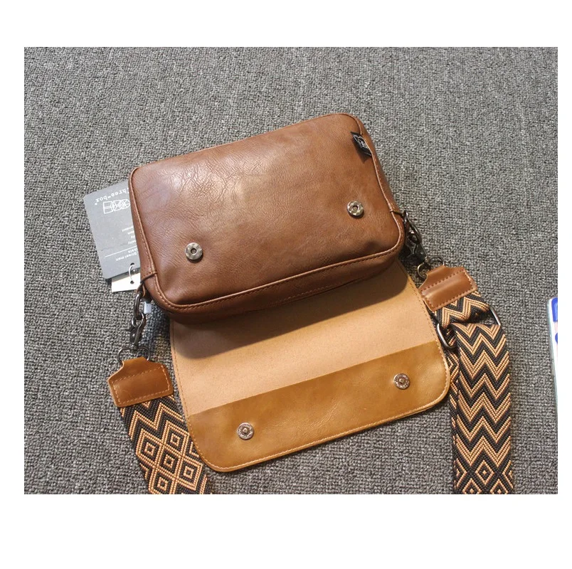 Retro Man Bag Free Shipping Fahion Men Crossbody Bags Leather Shoulder Bag for Men Unisex Messenger Bag Male Side Bag