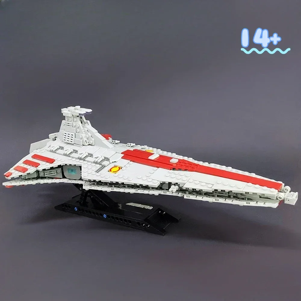 

Конструктор Disney 75441: Крейсер Республики Венатор (MOC) из серии «Эпоха клонов» с двойными мостами для коллекционирования. В наличии.