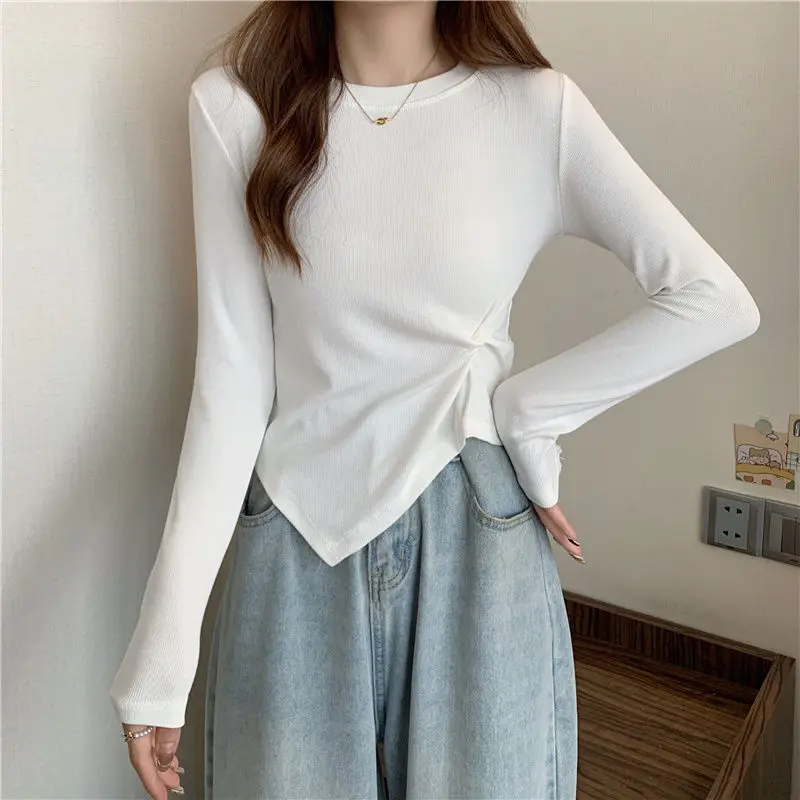 2023 Spring and Autumn Fashion Trend Minimalist Slim Fit Design Sense Small Crowd Neck Solid Color Underlay Irregular T-shirt
