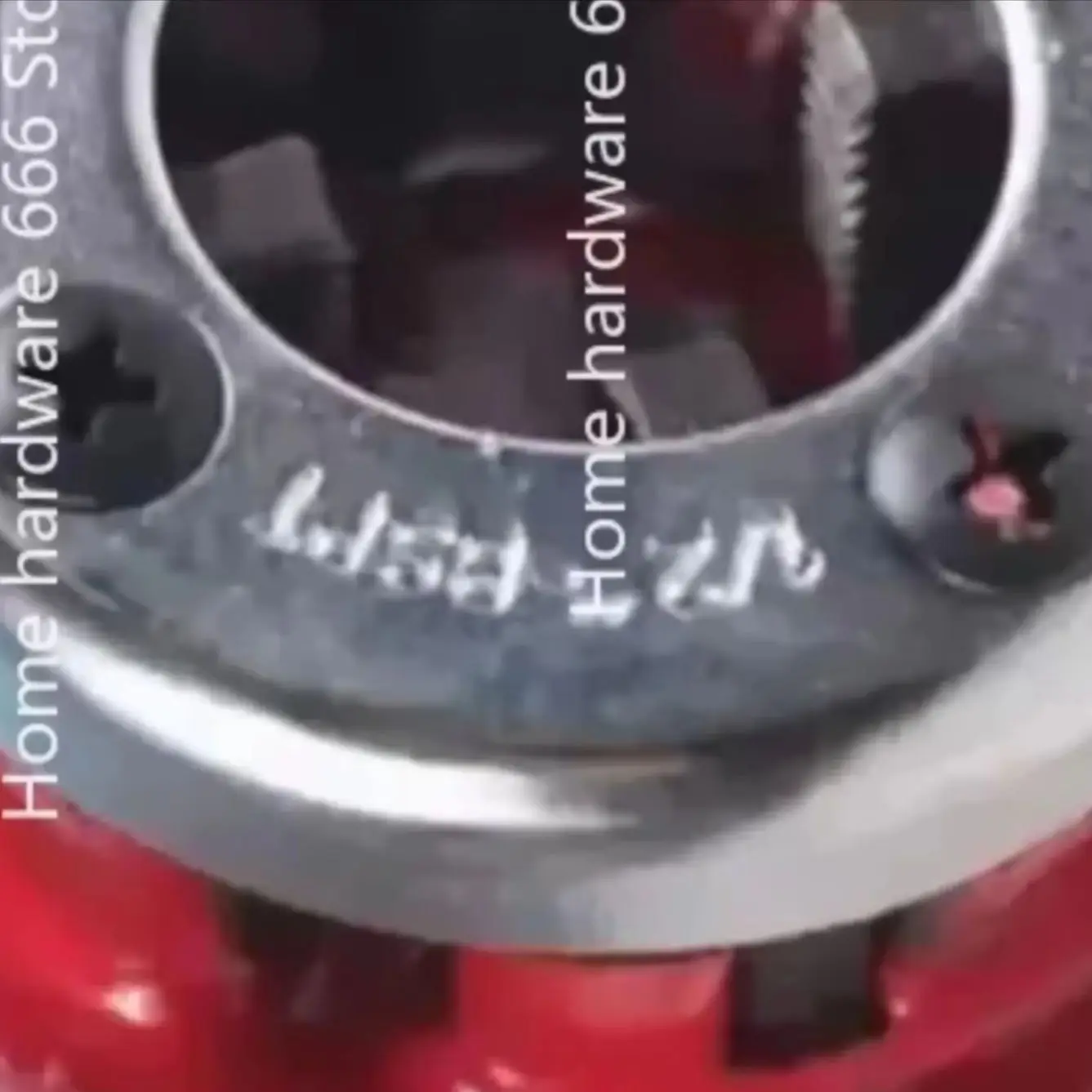 62 Type 1/2 Inch Manual Sheathing Machine Threading Die British Standard Pipe Thread