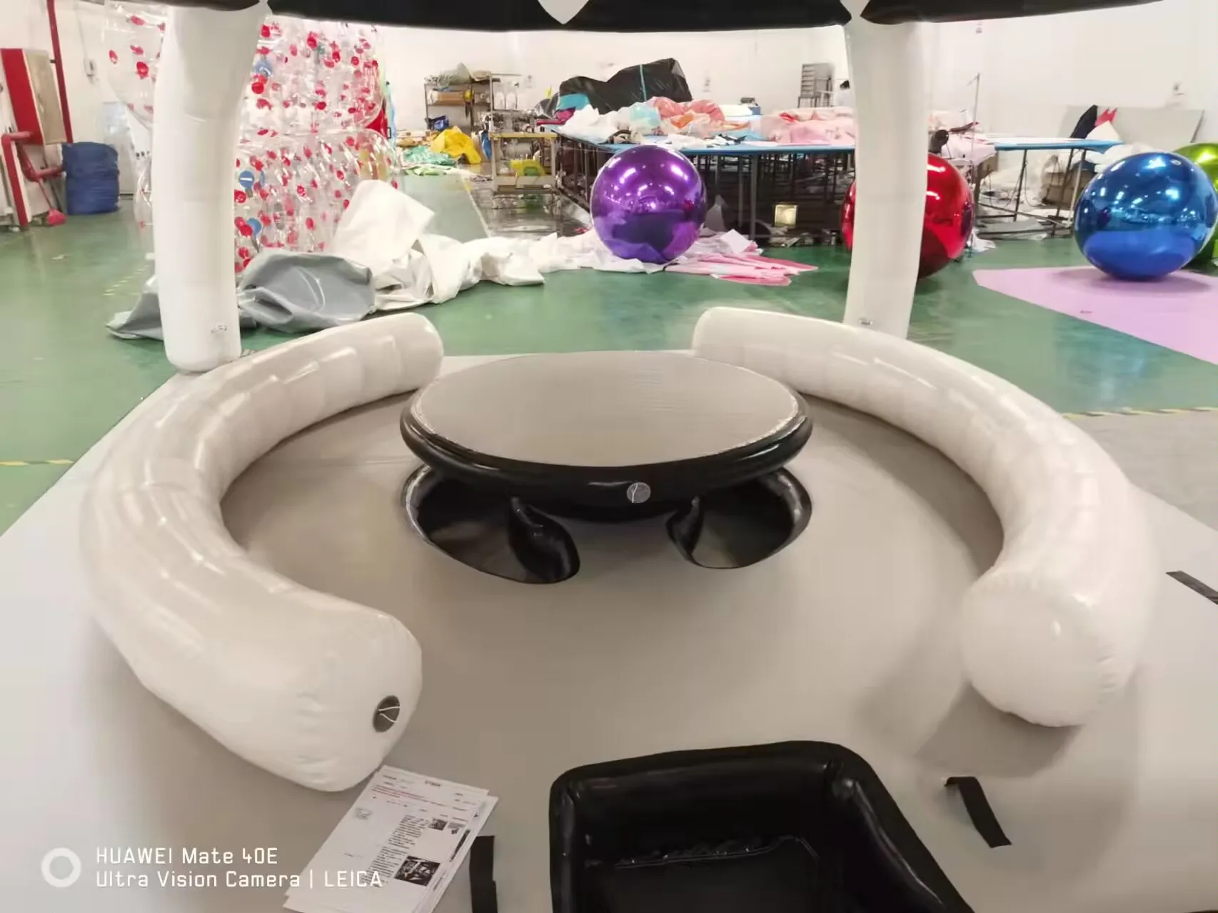 Custom Inflatable Floating Cabana - Multi-Person Water Lounge Raft for Beach & Resort
