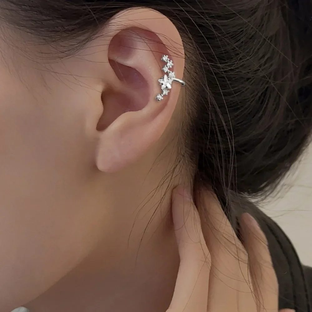 Nuevos Pendientes de Clip con Diseño de Osa Polar y Circones Brillantes para Mujer, de Acero Inoxidable, Joyería de Oreja con Estrellas, Tipo Falso Piercing