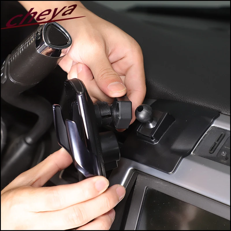 

For Cadillac Escalade 2007-2014 LHD ABS Central Control Navigation Screen Air Outlet Mobile Phone Holder Car Accessories