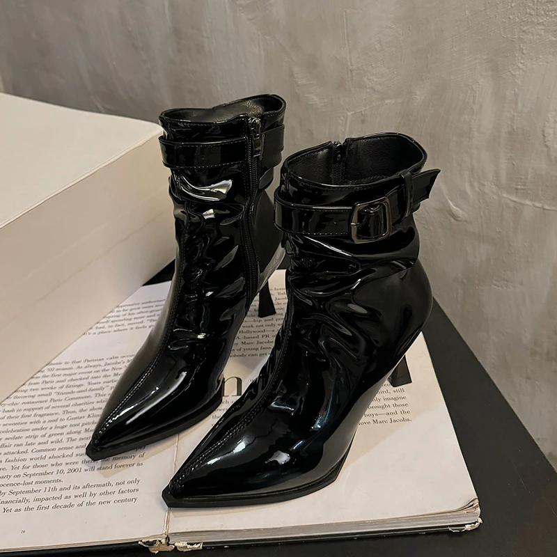 Winter New Thin Heel Single Boots Women's Pointed Belt Buckle Side Zipper Anti-slip Wear-resistant Short Boots