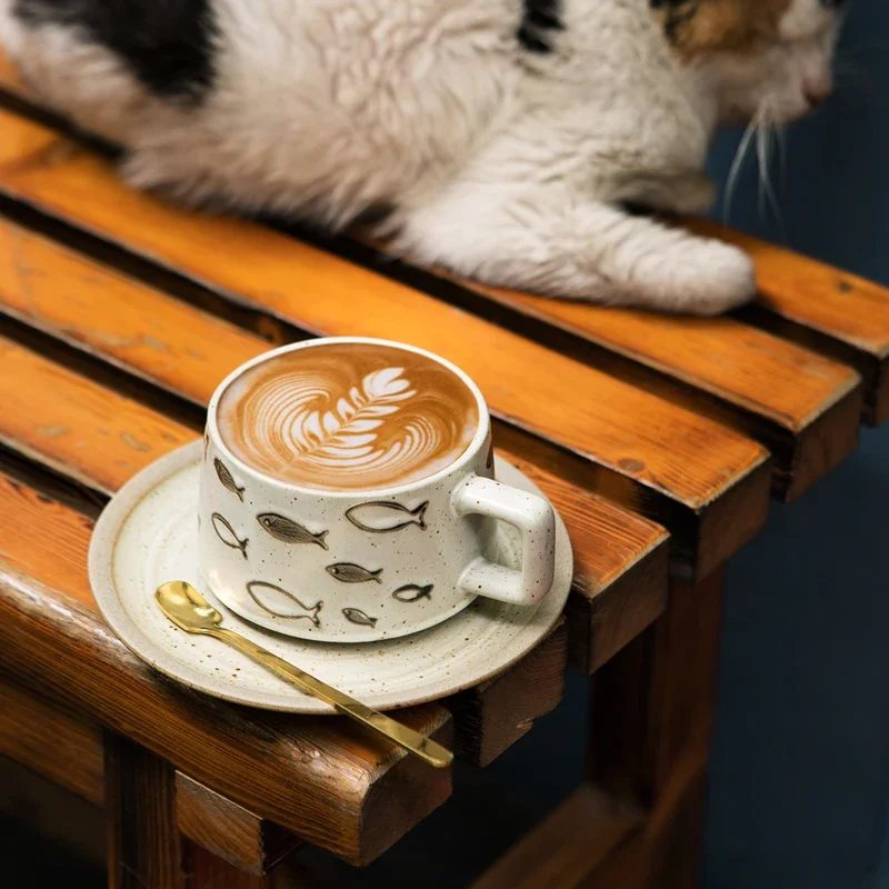 

Vintage Rough Ceramic Coffee Cup, Dish, Kiln, Japanese Style Figured Latte, High-grade and Exquisite Mark Cup