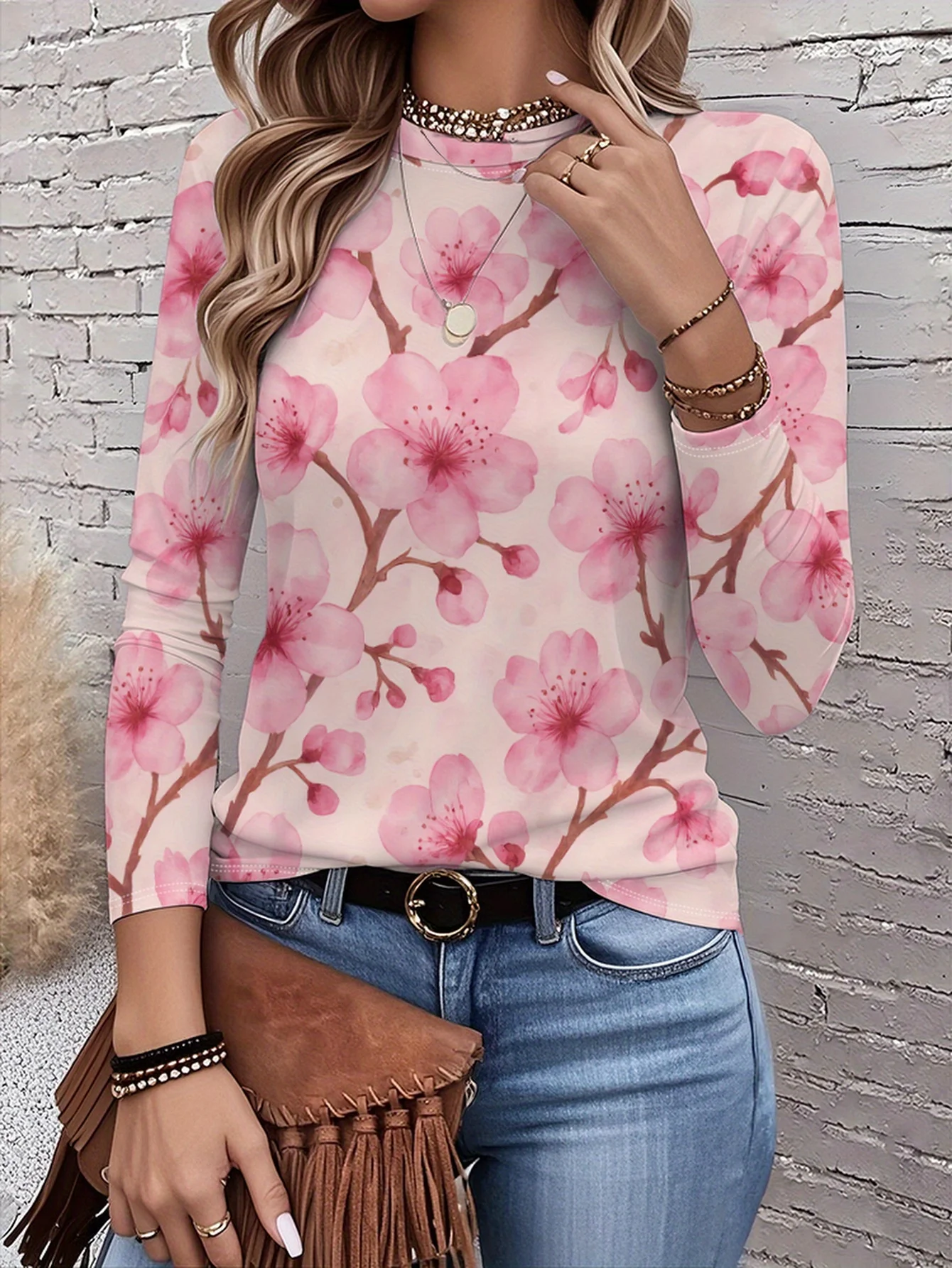 2026 New Women's Fashionable Long-Sleeved T-Shirt with Fresh Floral Pattern, Perfect for Everyday Wear and Stylish Outfits