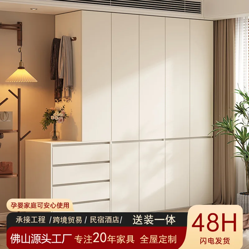 Solid wood oak wardrobe bedroom no-drill hook wardrobe and hat cabinet, cream-style storage chest with segmented wardrobe