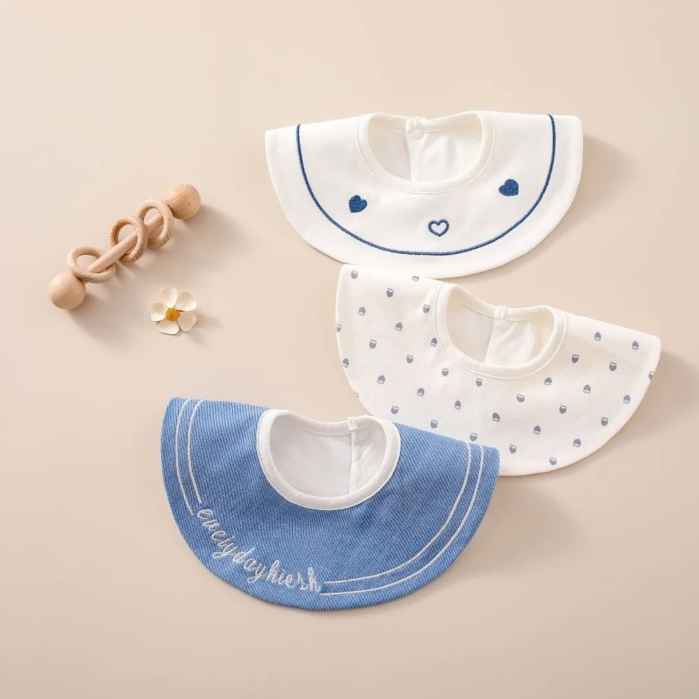 

Набор из 3 высококачественных хлопковых нагрудников с мультяшным принтом, водонепроницаемые нагрудники с круглым вырезом, полотенца для вытирания слюны, аксессуары для младенцев