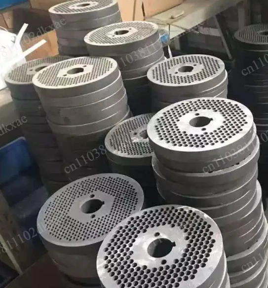 Suitable for   Pellet Machine Grinding Disc Livestock Feed Granulator Die Pellet Mill Ring DieModel125 150 160