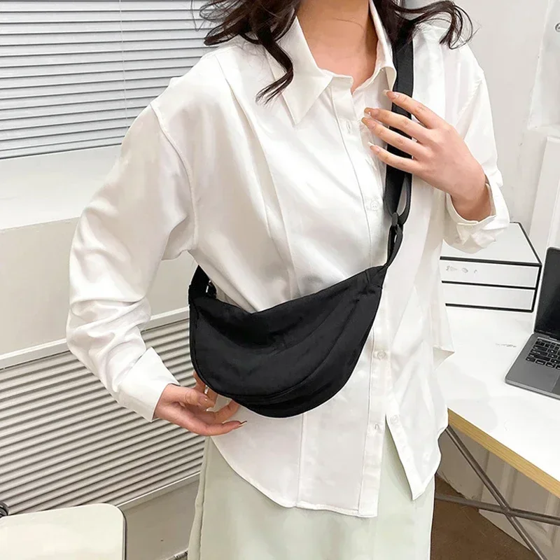 Nylon Hobos Chest Shoulder Bag Large Capacity Travel Crossbody Half Moon Belt Messenger for Women Bags Dropshipping  Wholesale