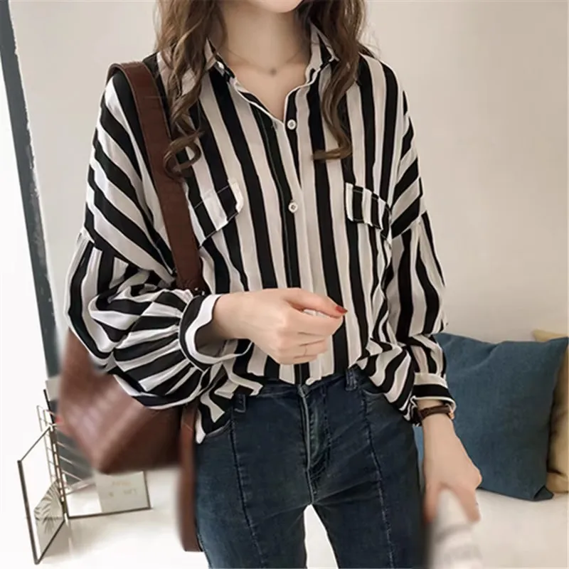 Spring and Summer Women\'s Casual Striped Lapel Long Sleeved Shirt Korean Version Loose Button Up Long Sleeve Tops Casual Blouses