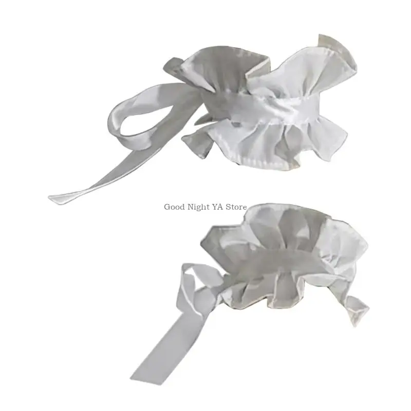 Kräuselte Manschetten dekorativ