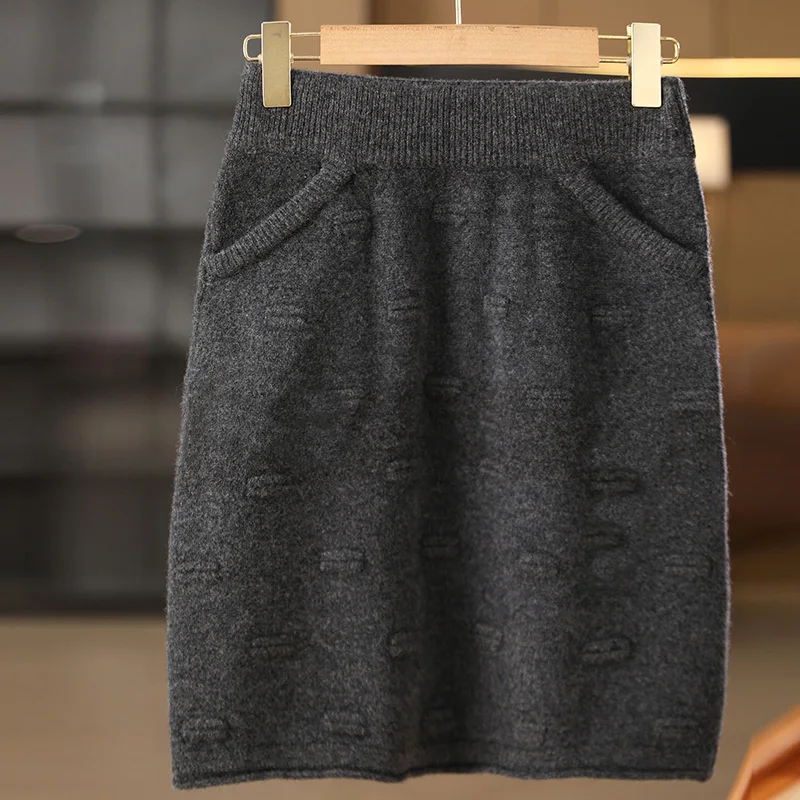 Autumn Winter New 100% Wool Short Skirt Women High Waist Knitted A-line Skirt Slimming and Versatile Hip hugging One Step Skirt