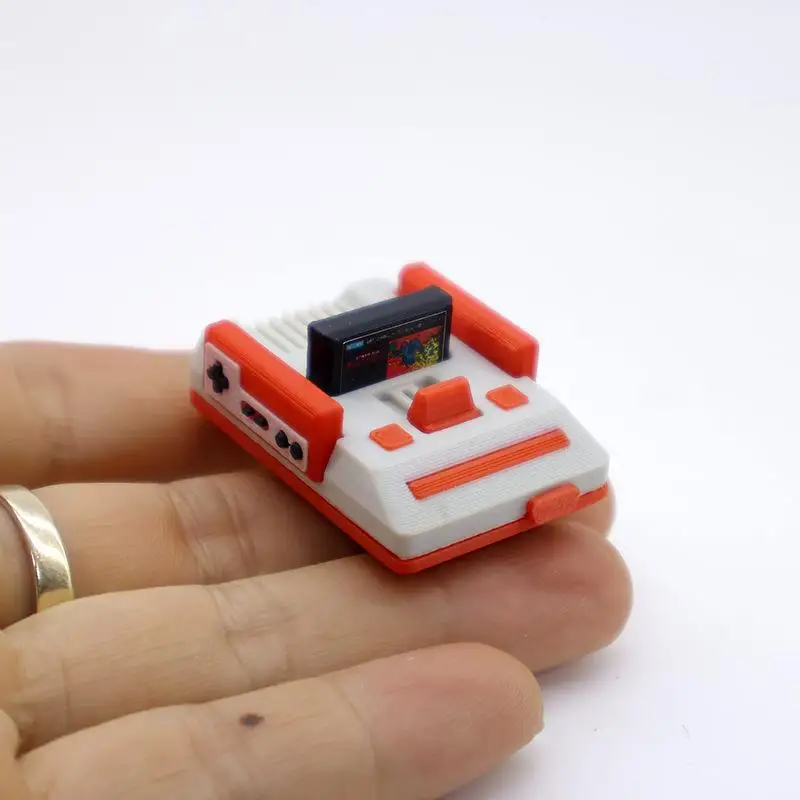 Puppenhaus Retro TV Spielkonsole Modell Spielzeug, Miniatur Maßstab 1:12 Wohnzimmer Dekor, klassisches Puppenmöbelzubehör