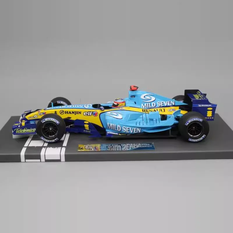 Nouveau en Stock F1 1:18 2005 Minichamps Renault Alonso R25 brésil Grand Prix Simulation Miniature résine modèle de voiture de course jouets cadeaux
