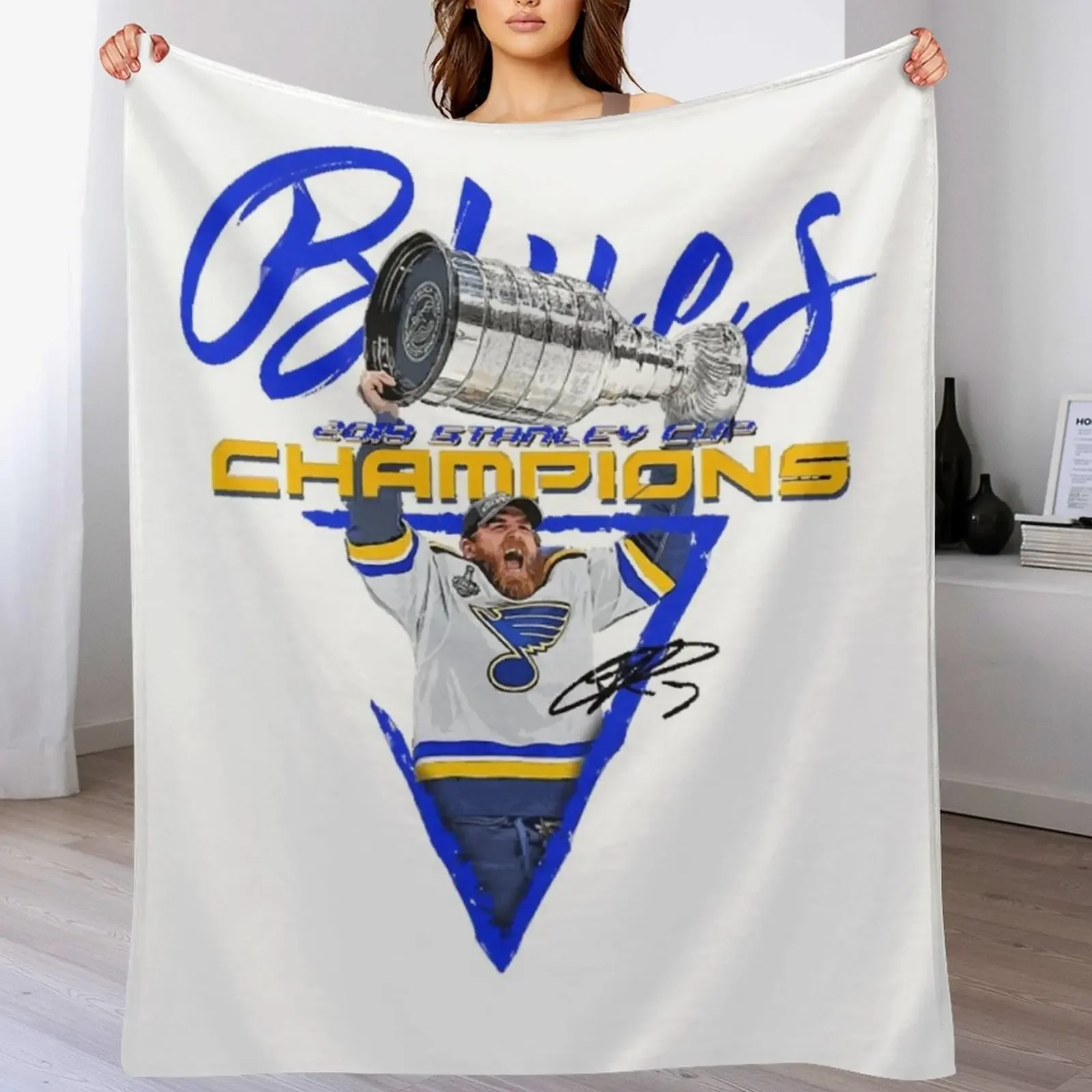 RyáN óRéíLly StáNlé… - image