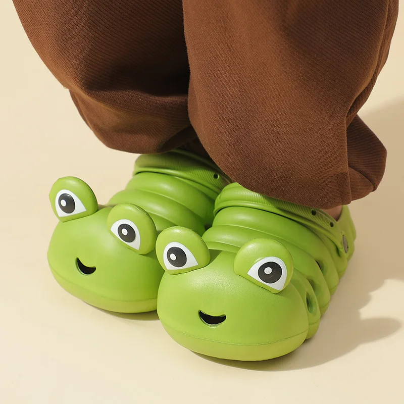 

Cute Cartoon Children Garden Shoes Caterpillar Beach Sandals Babies Summer Slippers High Quality Kids Slippers Flip Clogs Shoes