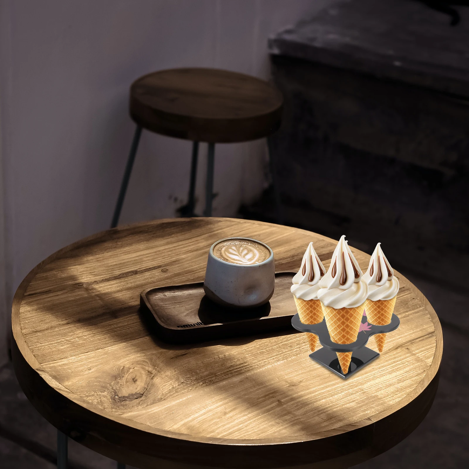 

Sushi Roll Holder Acrylic Ice Cream Cone Display Stand 4 Holes Decorative Party Use Ice Cream Stand Cone Holder