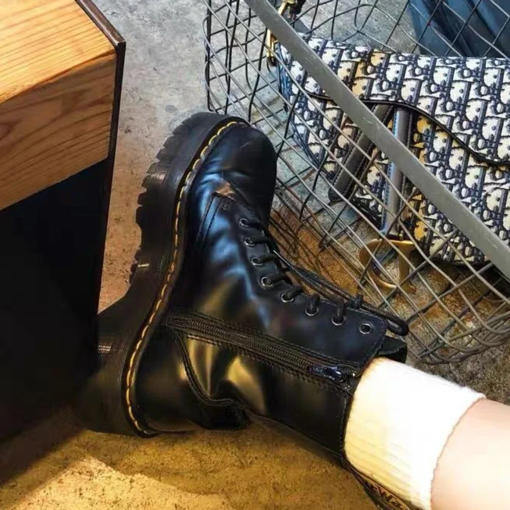 Minimalist Women Boots Casual Shoes Leather Chelsea ladies Classic Punk Female Goth Shoes High Platform Boots Women Botas Mujer image 5