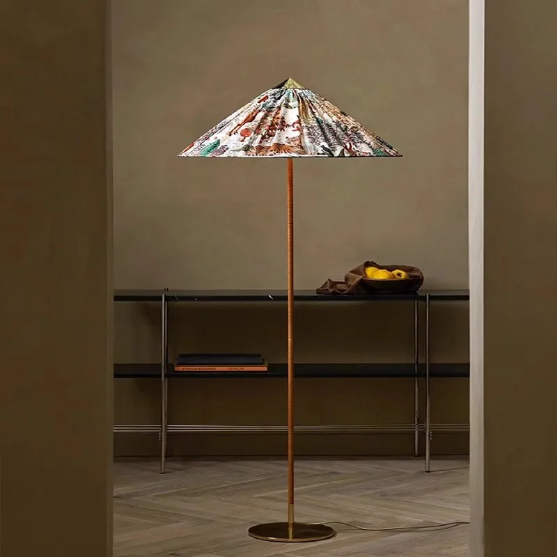 

Danish medieval creative floor lamp limited to living room sofa decorative lamp hat Chinese hat art fabric lamp