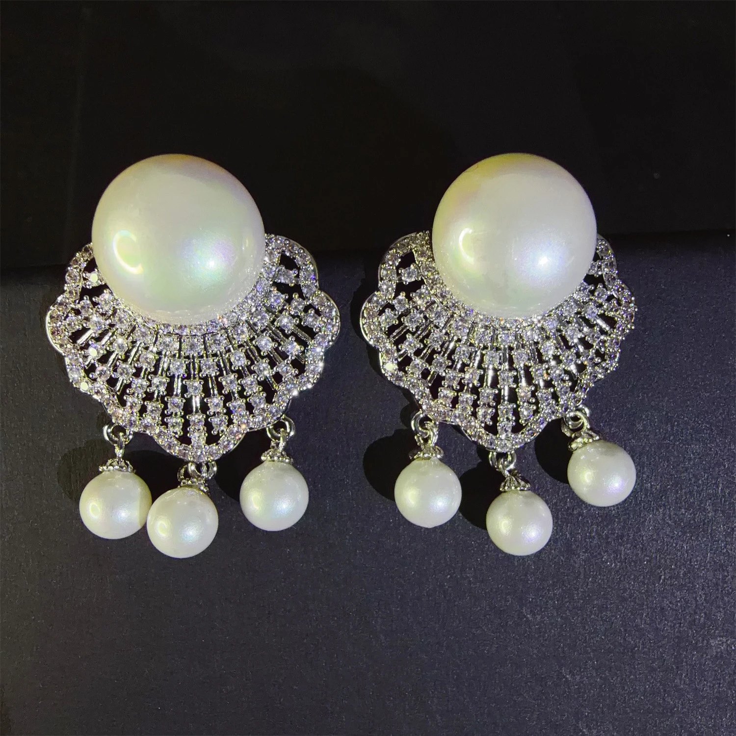 pendientes-de-circonita-para-mujer-joyeria-elegante-y-brillante-pendientes-de-circonita-blanca-con-forma-de-concha-pendientes-de-perlas-para-cenas-fiestas-galas-y-eventos