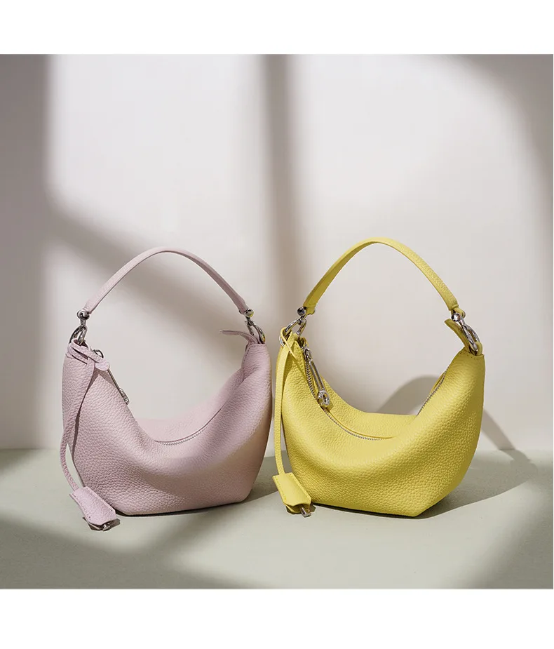 Women's Stylish Leather Bag Natural Vintage Leather Handbags Purses Black Genuine Leather Shoulder Crossbody Bag for Travel