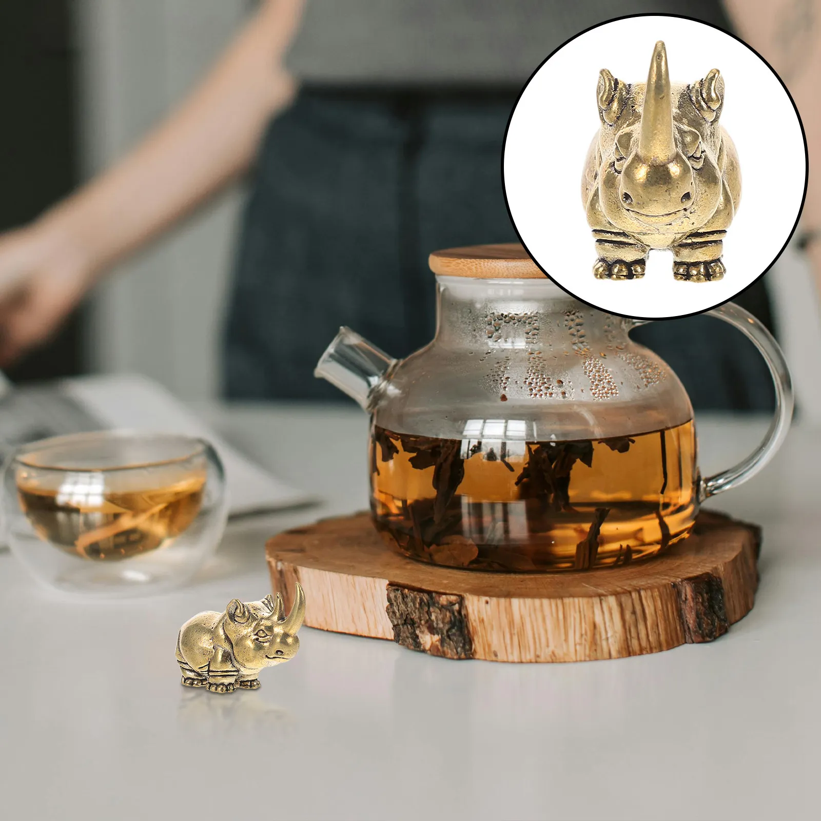 Solid Brass Rhino Miniature Metal Animal Statue 1.5x1.1 Vintage Rhino Desktop Ornament Creative Tea Pet Desktop