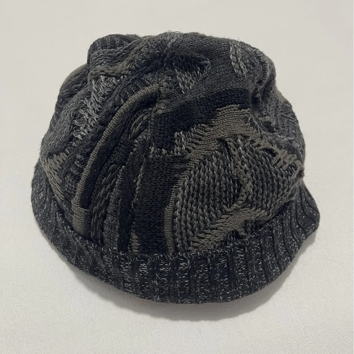 non-kapital-hiroshi-hirata-handmade-men's-skullies-knitted-blended-retro-stitching-geometric-color-block-hat-annual-jia-brand