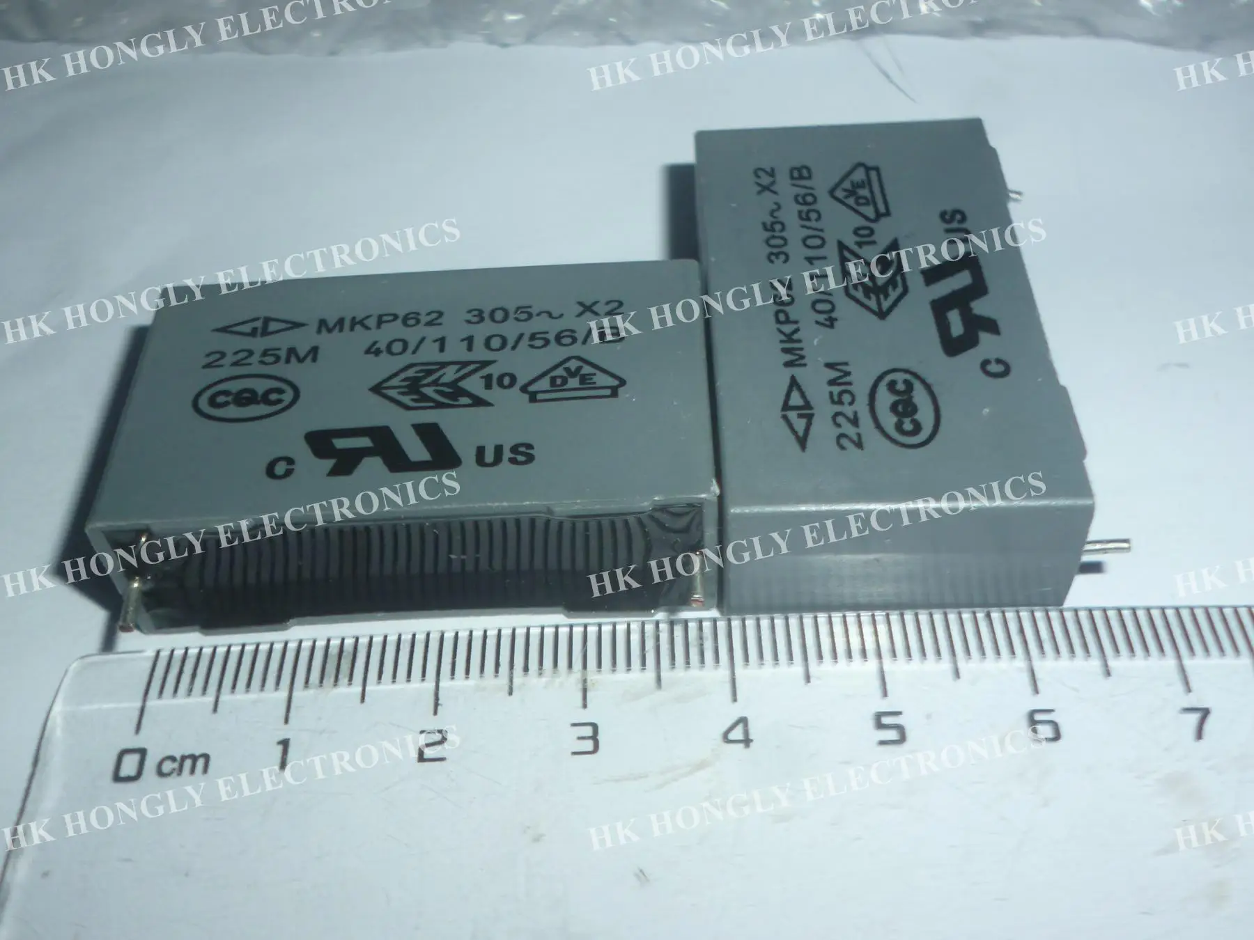 

5 шт. MKP62 305 В X2 225 м 2,2 мкФ 335 К K = 10% M = 20% P = 37 мм пленочный конденсатор