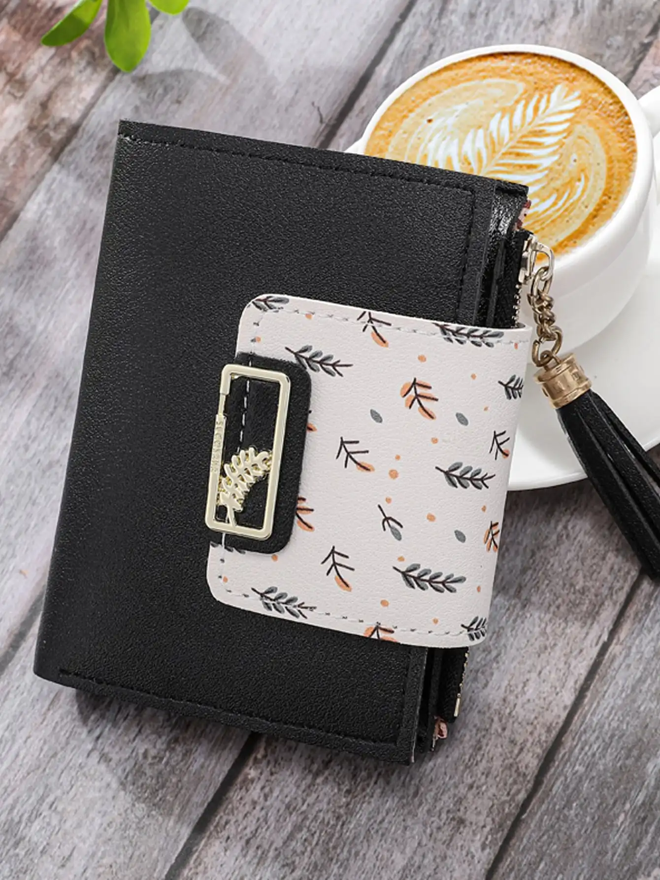 

Short Tassel Leaf Wallet Clutch Coin Card Holder For Women Wallet Purse Wallet Small Wallet
