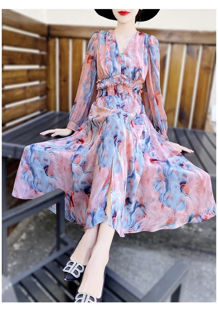 

New 2023 Early Satin Autumn Crepe De Chine Silk Blended Printed Dress New Retro V-neck High Waist Slimming Dress0814