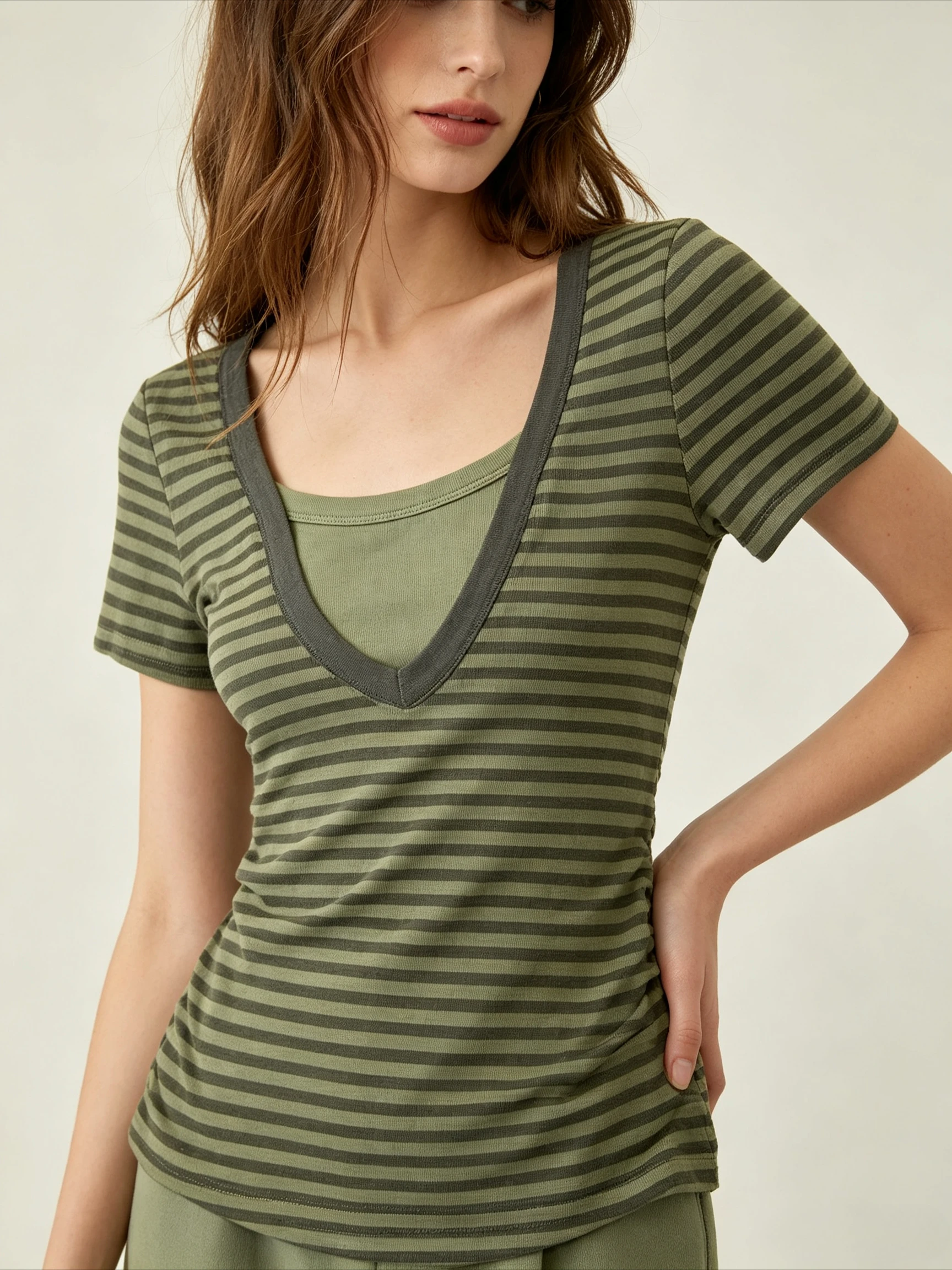 Vintage Green Stripe Fake TwoPiece Short Sleeve Top Contrast Neck Slim Fit Soft Knit Casual Y2K Aesthetic Daily Summer Basic Top