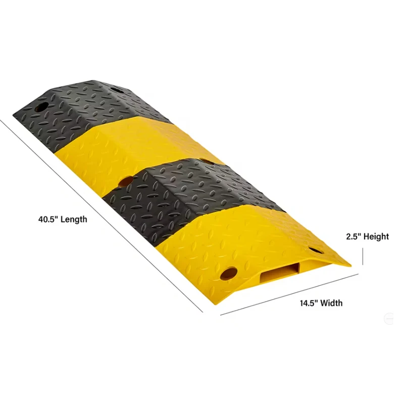 2025 Hot Sale High Safty Traffic  Vehicle Speed Bump Durable Ron Steel Road Speed Hump For Parking Lot