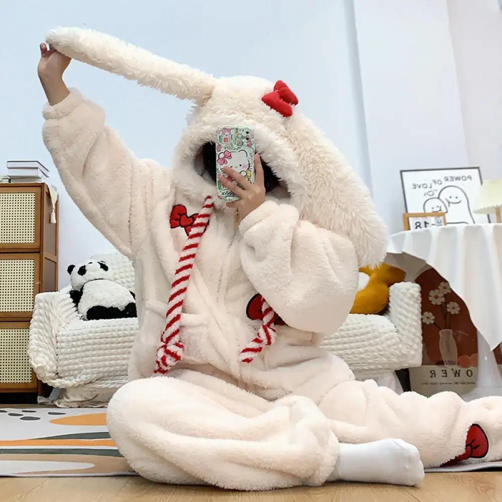 Mono de invierno Kawaii Hello Kitty, pijamas de felpa de una pieza, pijamas de Anime para mujer, ropa de casa de estudiante de terciopelo Coral grueso cálido