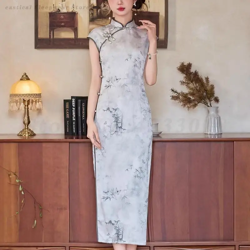 

2025 New Sleeveless Cheongsam Women Elegant Qipao Vintage Tradition Chinese Dress Print Flower Long Vestidos Improved 3XL Qipaos
