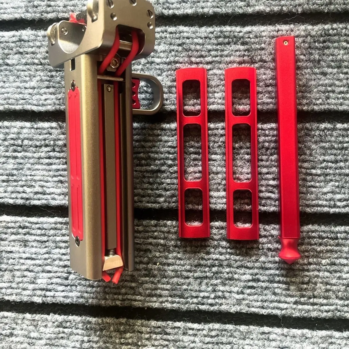 1pc CNC Aluminum Alloy Automatic S lingshot Outdoor Tool Parts with Magazine Magnetic Suction Pocket