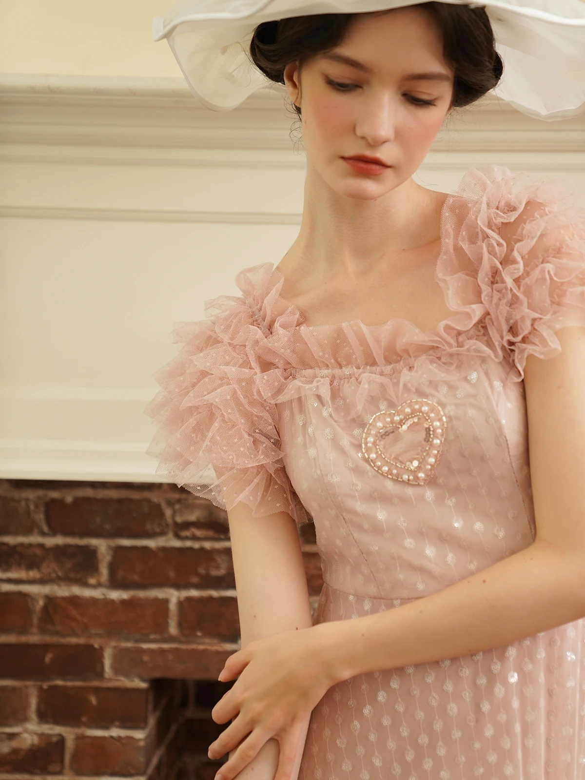 82-94cmBust Geburtstagskleid Damen Vintage ElegantSlim Handgemacht Perlen Herz Pailletten Extra großer Saum Romantisches leichtes Hochzeitskleid