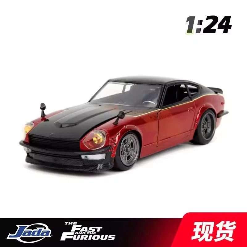 JADA 1:24 1972 DATSUN 240Z High Simulation Diecast Car Metal Alloy Model Car Children\'s toys collection gifts