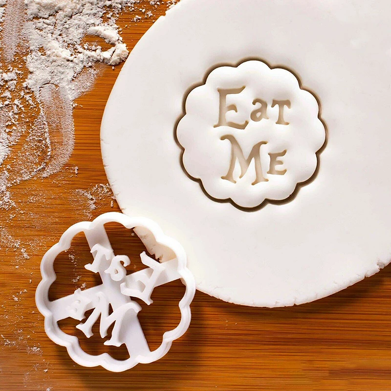 (New) 3pcs/set Eat Me Cookie Cutter  Theme DIY Cookie Baking Accessories